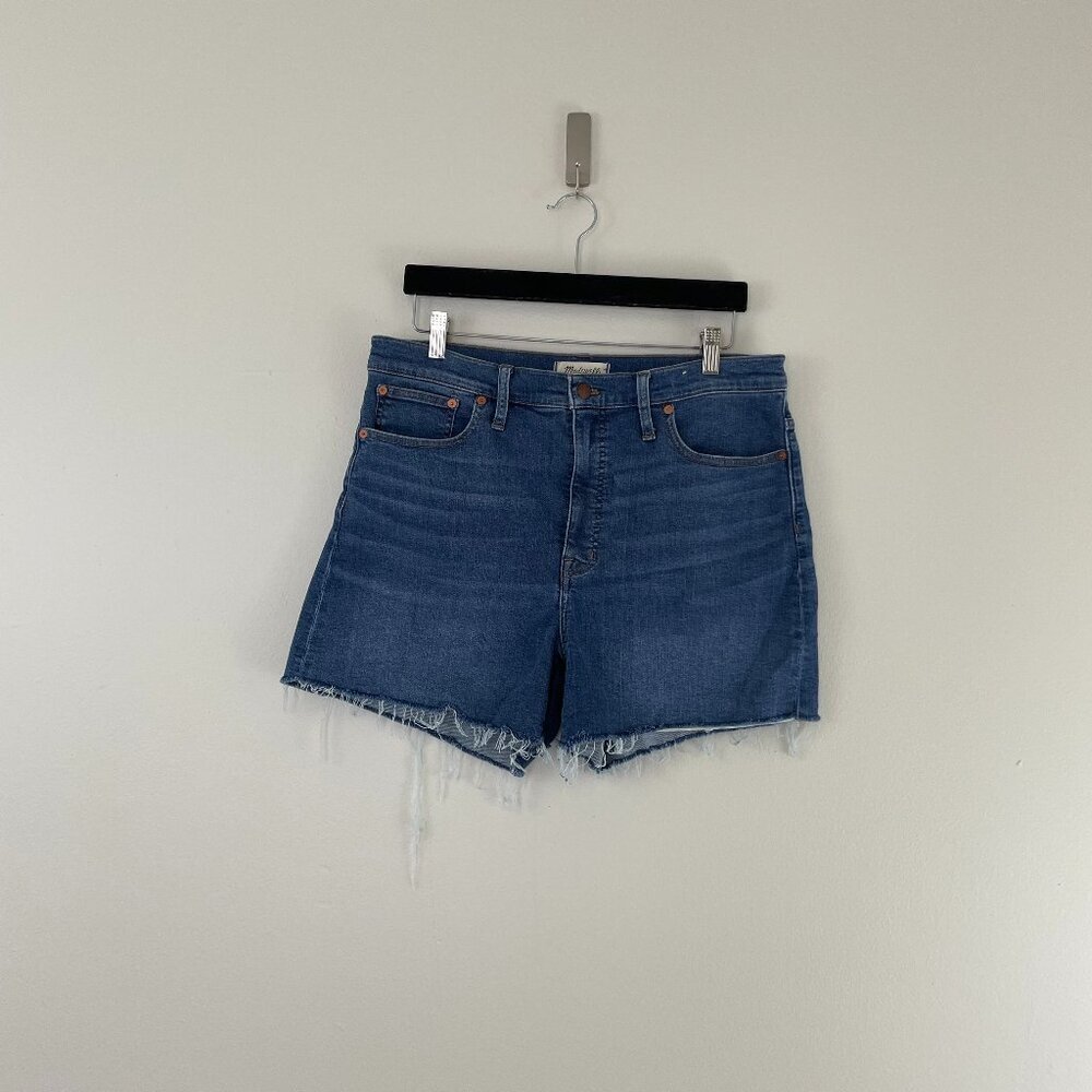 Madewell High Rise Cut Off Denim Shorts in Quintell Wash Size 31